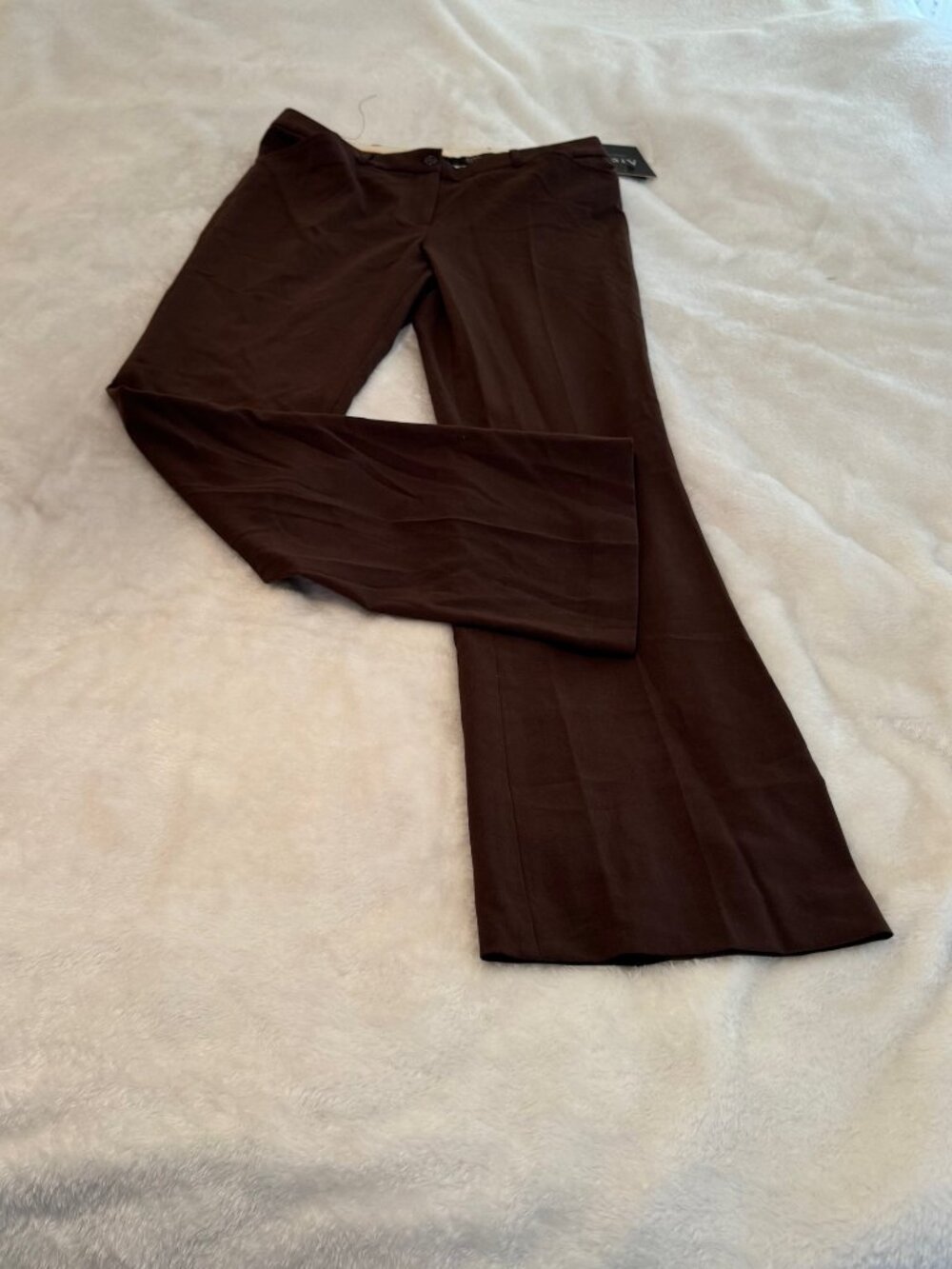 Areli Collection NWT Chocolate Brown Brooke Dress Pants Size 6